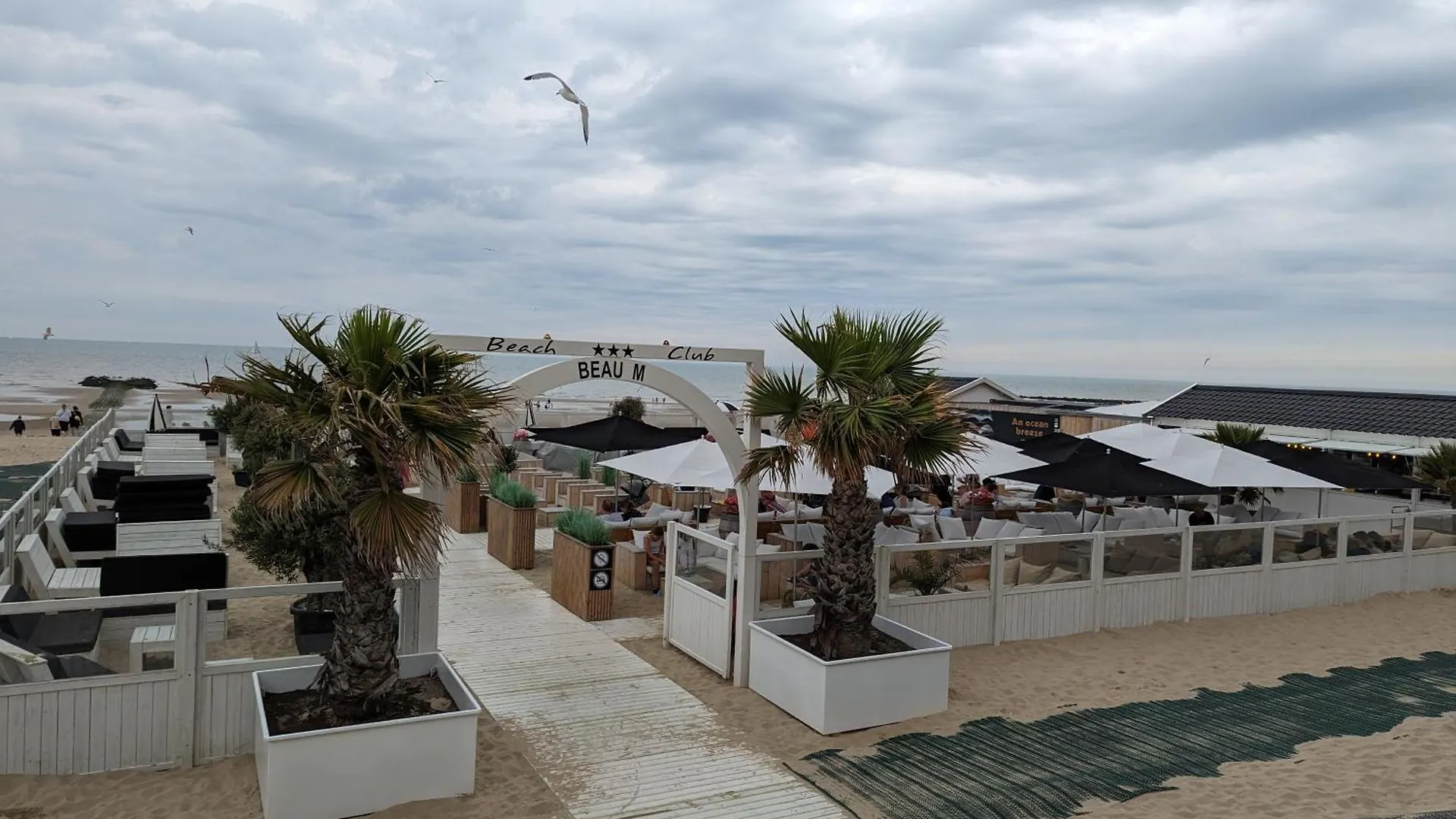 Cosy Studio In Middelkerke At The Seaside Apartment